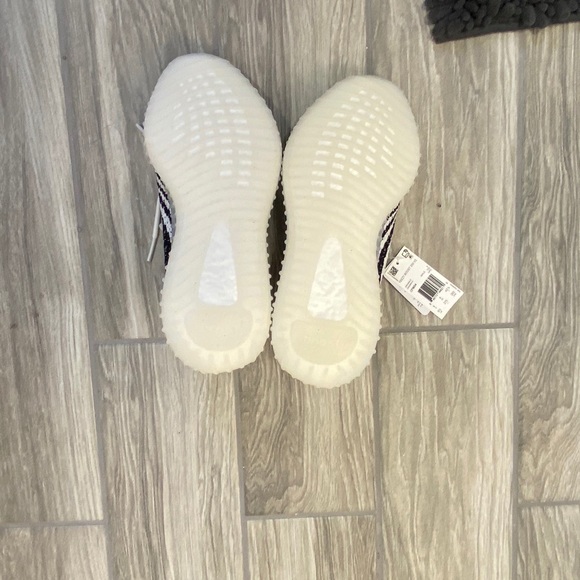 yezzy boost 350 main image 7